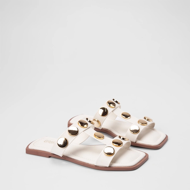 Rasteira Feminina Gabriela Detalhe Tachas Off White