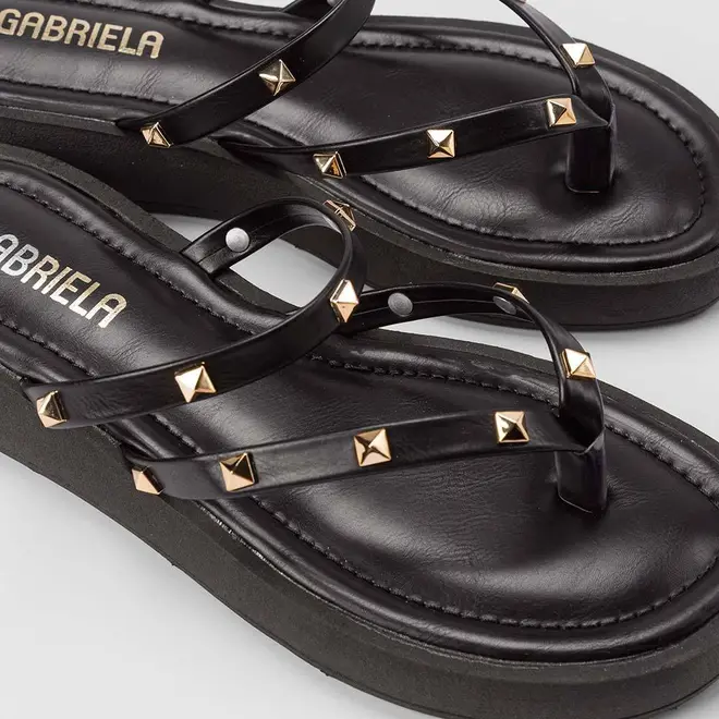 Tamanco Feminino Gabriela Flatform Detalhe Tachas Preto
