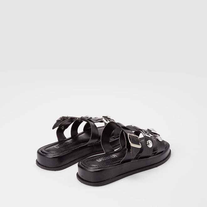 Tamanco Feminino Gabriela Flatform Enfeite Fivela & Tachas Preto