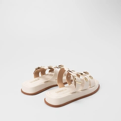 Tamanco Feminino Gabriela Flatform Enfeite Fivela & Tachas Off White