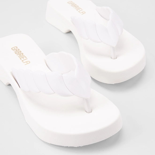 Tamanco Feminino Gabriela Plataforma Tira de Dedo Branco