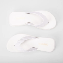 Tamanco Feminino Gabriela Plataforma Tira de Dedo Branco