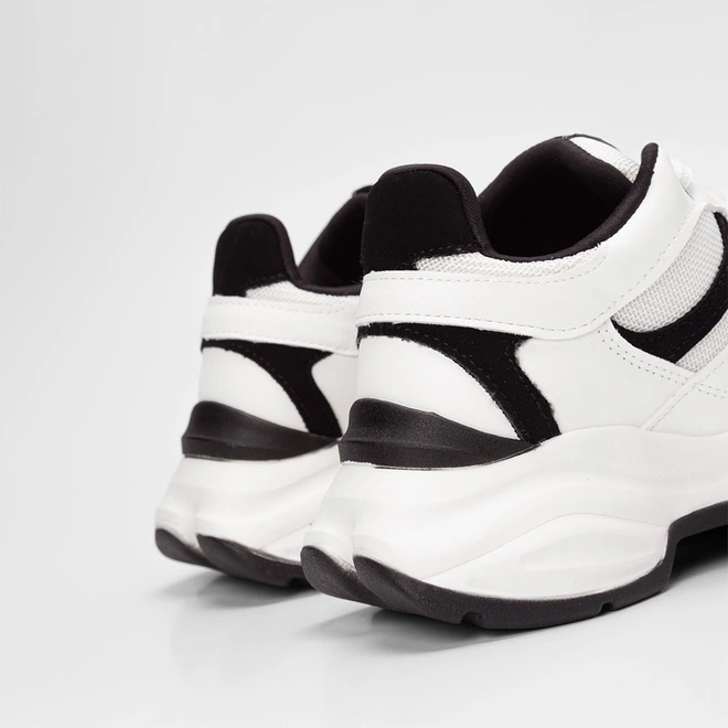 Tênis Chunky Feminino Via Marte Branco & Preto