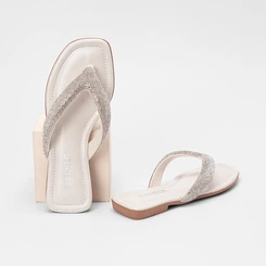 Rasteira Feminina Gabriela Tiras Strass Off White