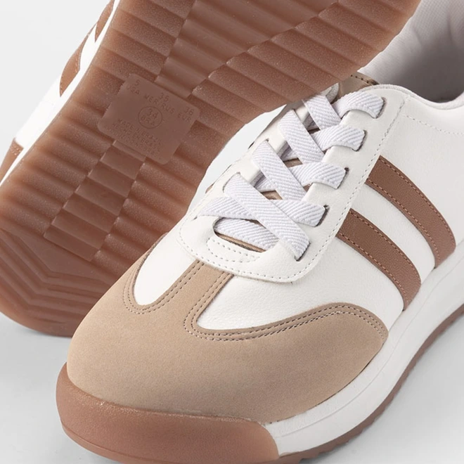 Tênis Casual Femiino Bebecê Recortes Nobuck Branco & Caramelo