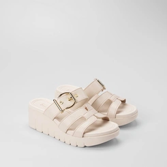 Tamanco Feminino Moleca Tira Vazada & Fivela Off White