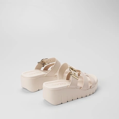 Tamanco Feminino Moleca Tira Vazada & Fivela Off White