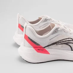 Tênis Esportivo Feminino Kolosh Branco Com Placa de Carbono