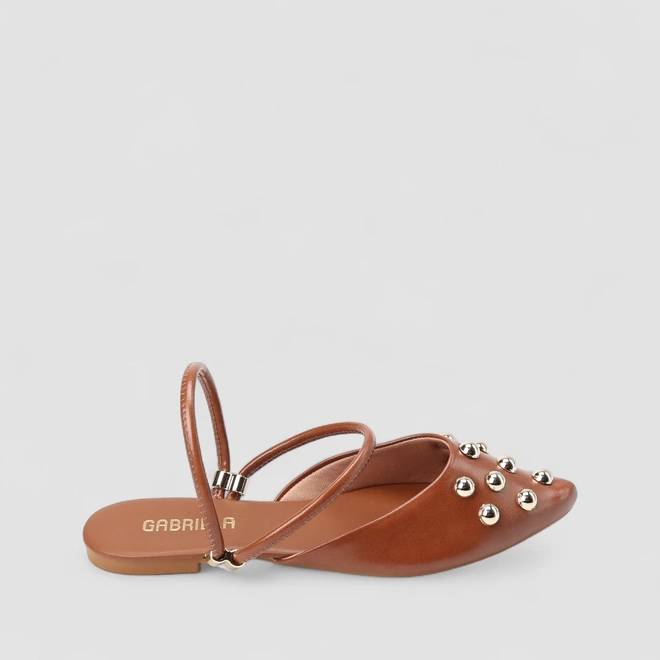 Mule Feminina Gabriela Tachas Multi Tiras Marrom
