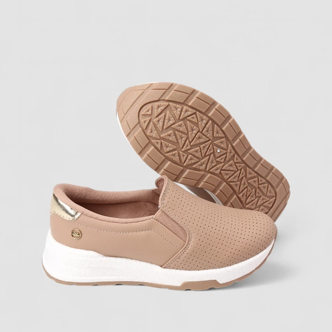 Slip On Feminino Dakota Perfuros Bege