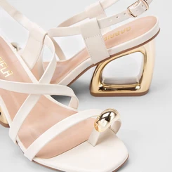 Sandália Feminina Gabriela Salto Estilizado Tiras Cruzadas Bold Off White