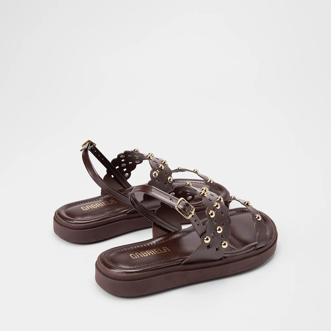 Sandália Feminina Gabriela Flatform Detalhe Tachas Marrom