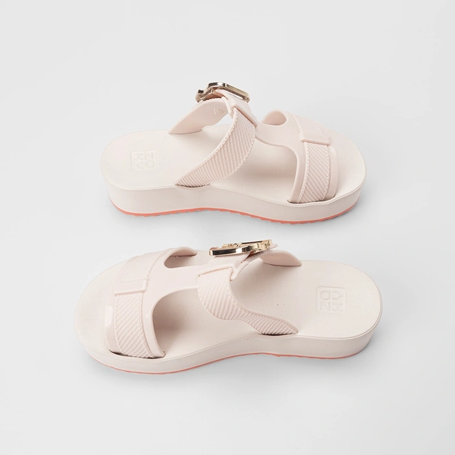 Tamanco Feminino Zaxy Plataforma Enfeite Fivela Off White