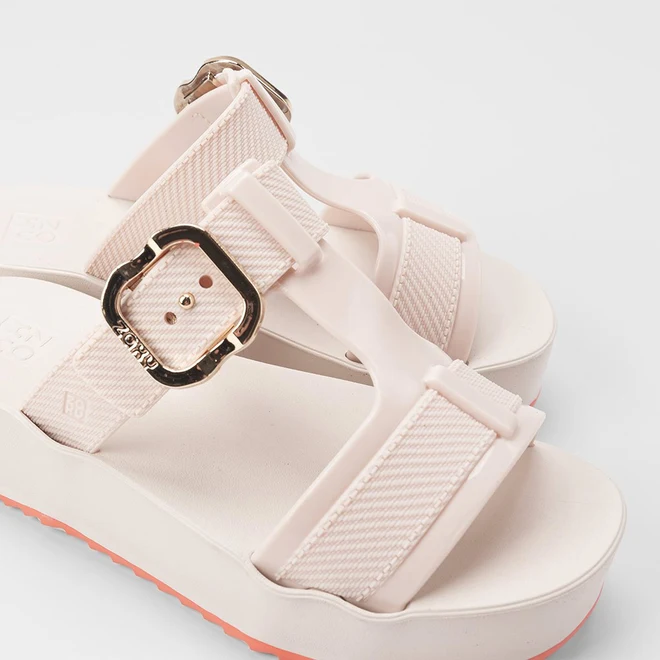 Tamanco Feminino Zaxy Plataforma Enfeite Fivela Off White