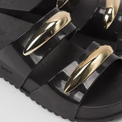 Tamanco Feminino Zaxy Detalhe Bold Preto