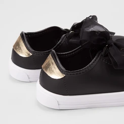 Tênis Casual Infantil Molekinha Detalhe Laço & Pingentes Preto