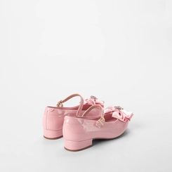 Sapatilha Boneca Infantil Molekinha Detalhe Laço & Pedraria Verniz Rosa