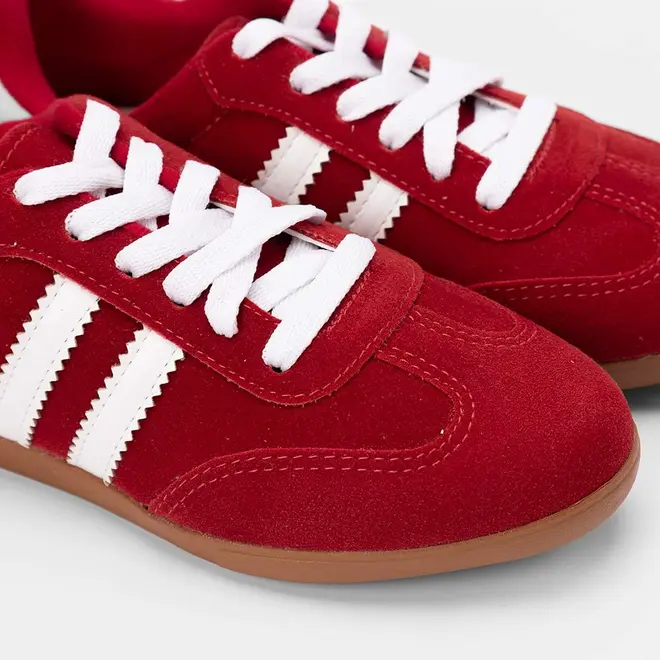 Tênis Casual Feminino Penélope Detalhe Recorte Camurça Vermelho