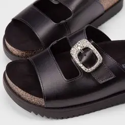 Tamanco Feminino Moleca Enfeite Fivela & Pedraria Preto
