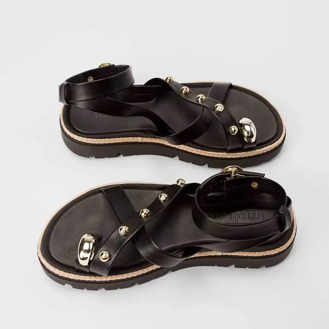 Sandália Feminina Moleca Flatform Detalhe Tachas & Bold Preto
