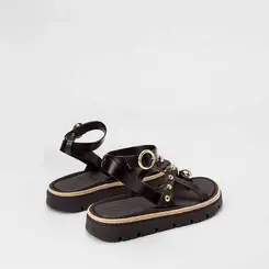 Sandália Feminina Moleca Flatform Detalhe Tachas & Bold Preto