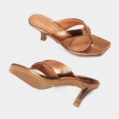 Tamanco Feminino Vizzano Salto Fino Metalizado Bronze
