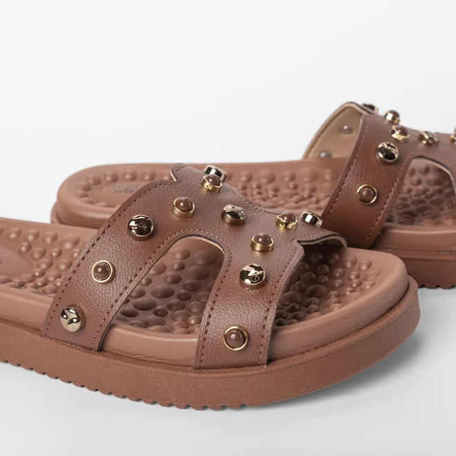 Tamanco Feminino Modare Ultraconforto Detalhe Tachas Marrom