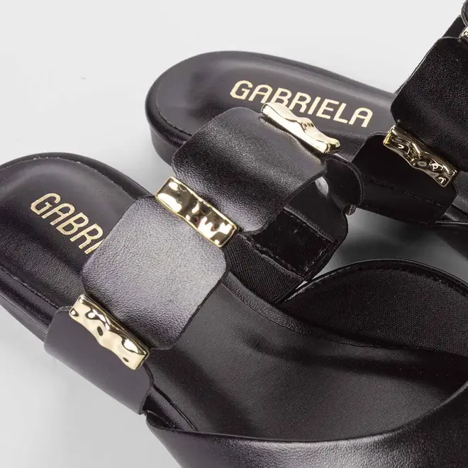 Mule Feminino Gabriela Detalhe Metalizado Preto