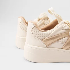 Tênis Casual Feminino Modare Ultraconforto Detalhe Recortes Metalizados Marfim & Bronze