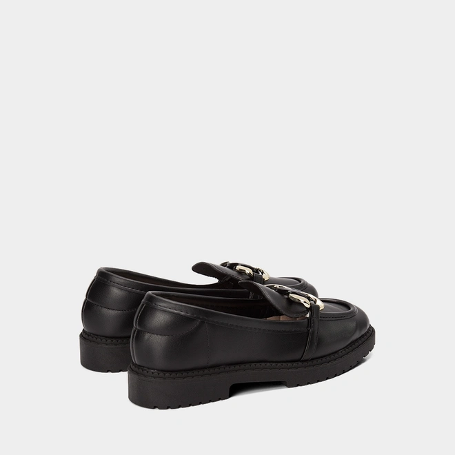Mocassim Loafer Feminina Moleca Detalhe Corrente Preto