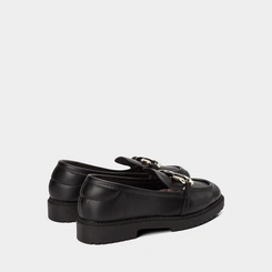 Mocassim Loafer Feminina Moleca Detalhe Corrente Preto