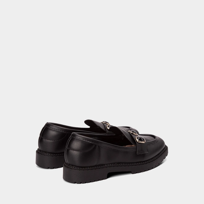 Mocassim Loafer Feminino Moleca Detalhe Pedraria Preto
