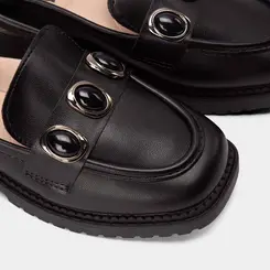 Mocassim Loafer Feminino Moleca Detalhe Pedraria Preto