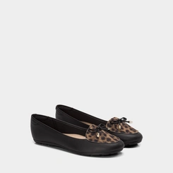 Sapatilha Feminina Moleca Detalhe Laço & Onça Preto