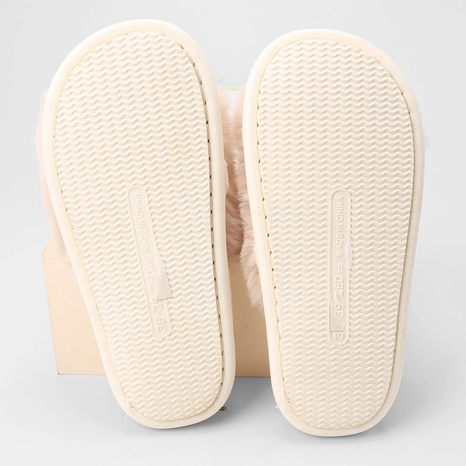 Pantufa Feminina STZ Pelúcia Off White