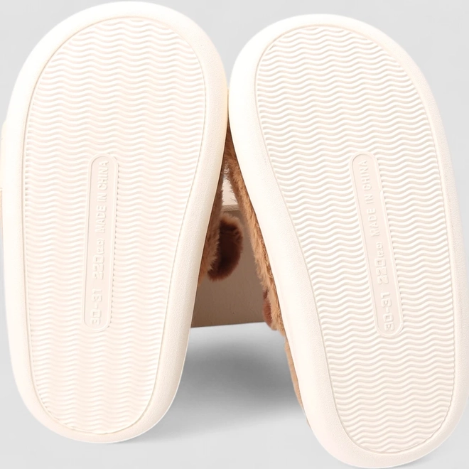 Pantufa Infantil Stz Capivara Peluciada Marrom