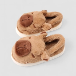 Pantufa Infantil Stz Capivara Peluciada Marrom