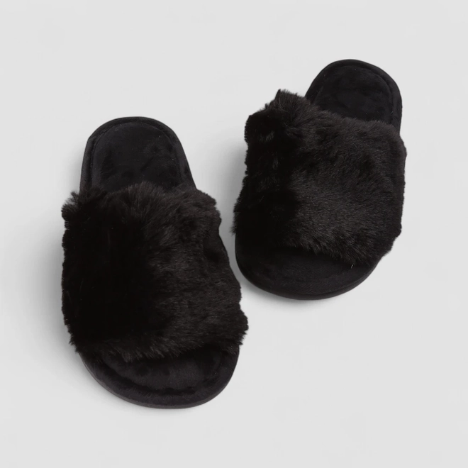 Pantufa Feminina STZ De Pelúcia Preto