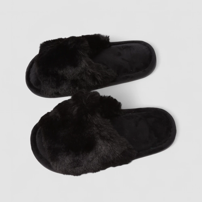 Pantufa Feminina STZ De Pelúcia Preto