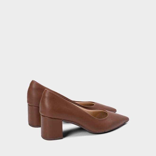 Scarpin Feminino Penélope Salto Bloco Médio Marrom