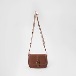 Bolsa Transversal Gabriela Média Enfeite Fivela Pespontos Marrom