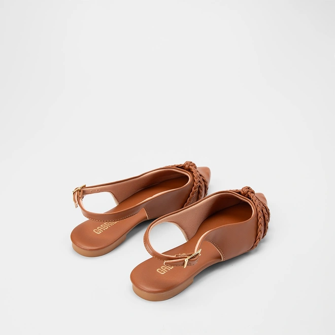 Sapatilha Slingback Feminina Gabriela Detalhe Nó Tressê Caramelo