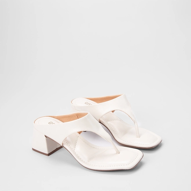 Tamanco Feminino Gabriela Salto Bloco Médio Off White