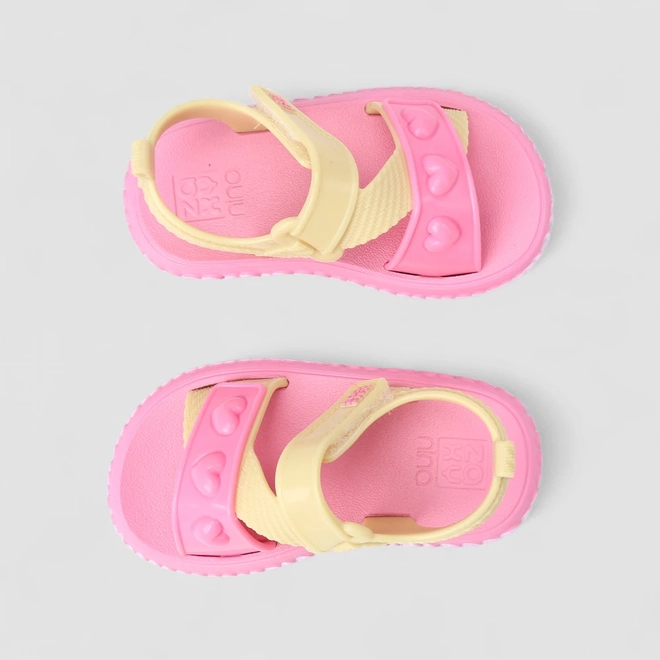 Sandália Infantil Zaxy Coração Rosa