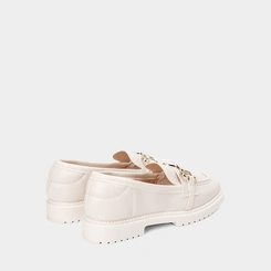 Mocassim Loafer Moleca Plataforma Fivela Off White
