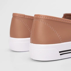 Slip On Feminino Moleca Calce Fácil Nude