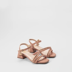 Sandália Infantil Molekinha Detalhe Strass & Cereja Nude