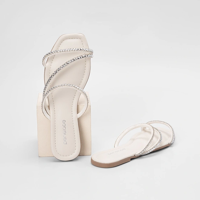 Rasteira Feminina Penélope Tiras Strass Off White