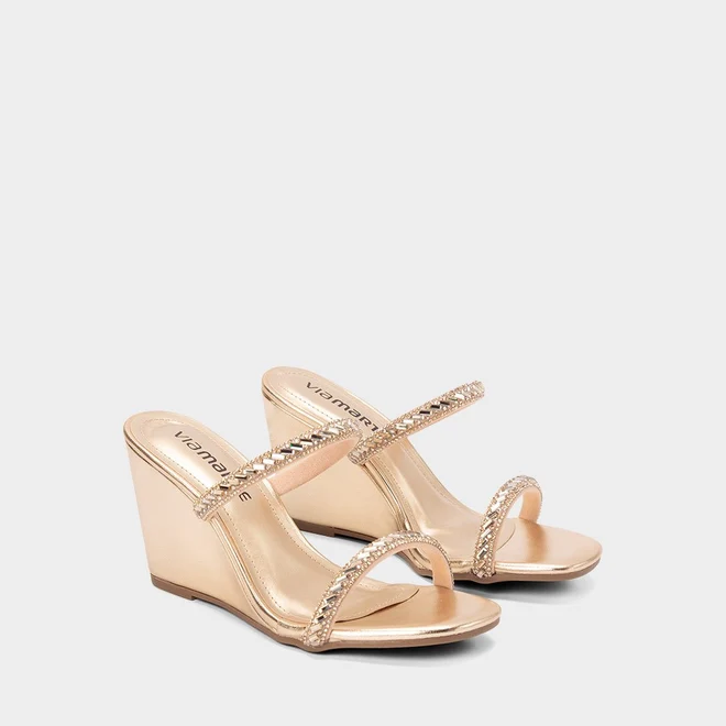 Tamanco Feminino Via Marte Salto Anabela Detalhe Strass Metalizado Ouro