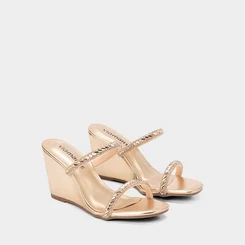 Tamanco Feminino Via Marte Salto Anabela Detalhe Strass Metalizado Ouro